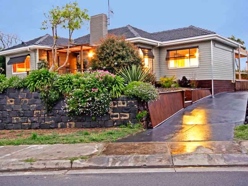 19 Ardlui Drive, NEWTOWN VIC 3220, Newtown - Image 1