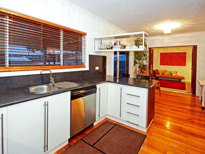 19 Ardlui Drive, NEWTOWN VIC 3220, Newtown - Thumbnail 6