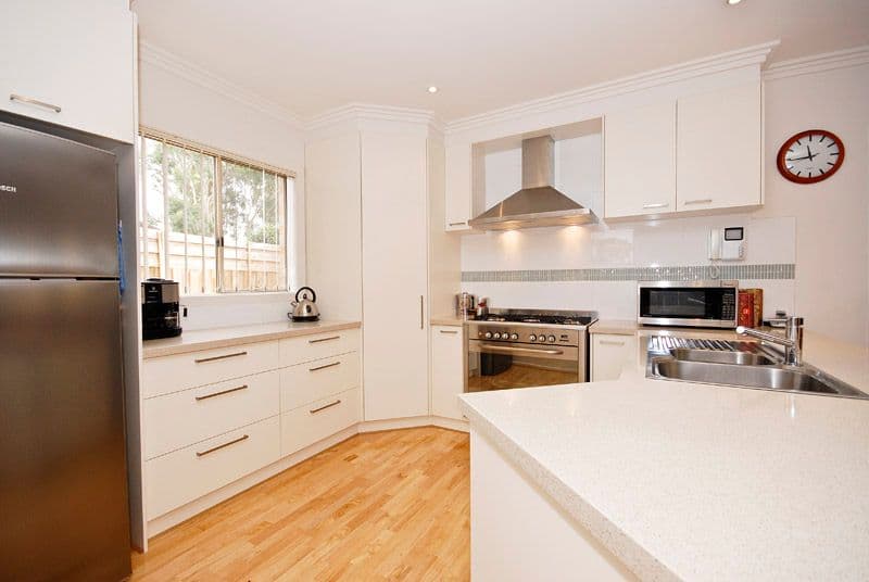 34 Commercial Road, FERNTREE GULLY VIC 3156, Ferntree Gully - Thumbnail 2