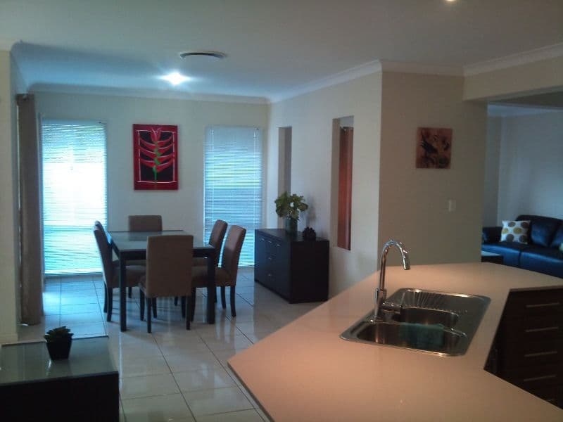 27 Rhodium Crescent, HOPE ISLAND QLD 4212, Hope Island - Thumbnail 7