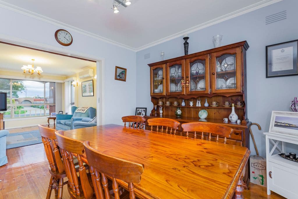 13 Katoomba Court, HAMLYN HEIGHTS VIC 3215, Hamlyn Heights - Thumbnail 4