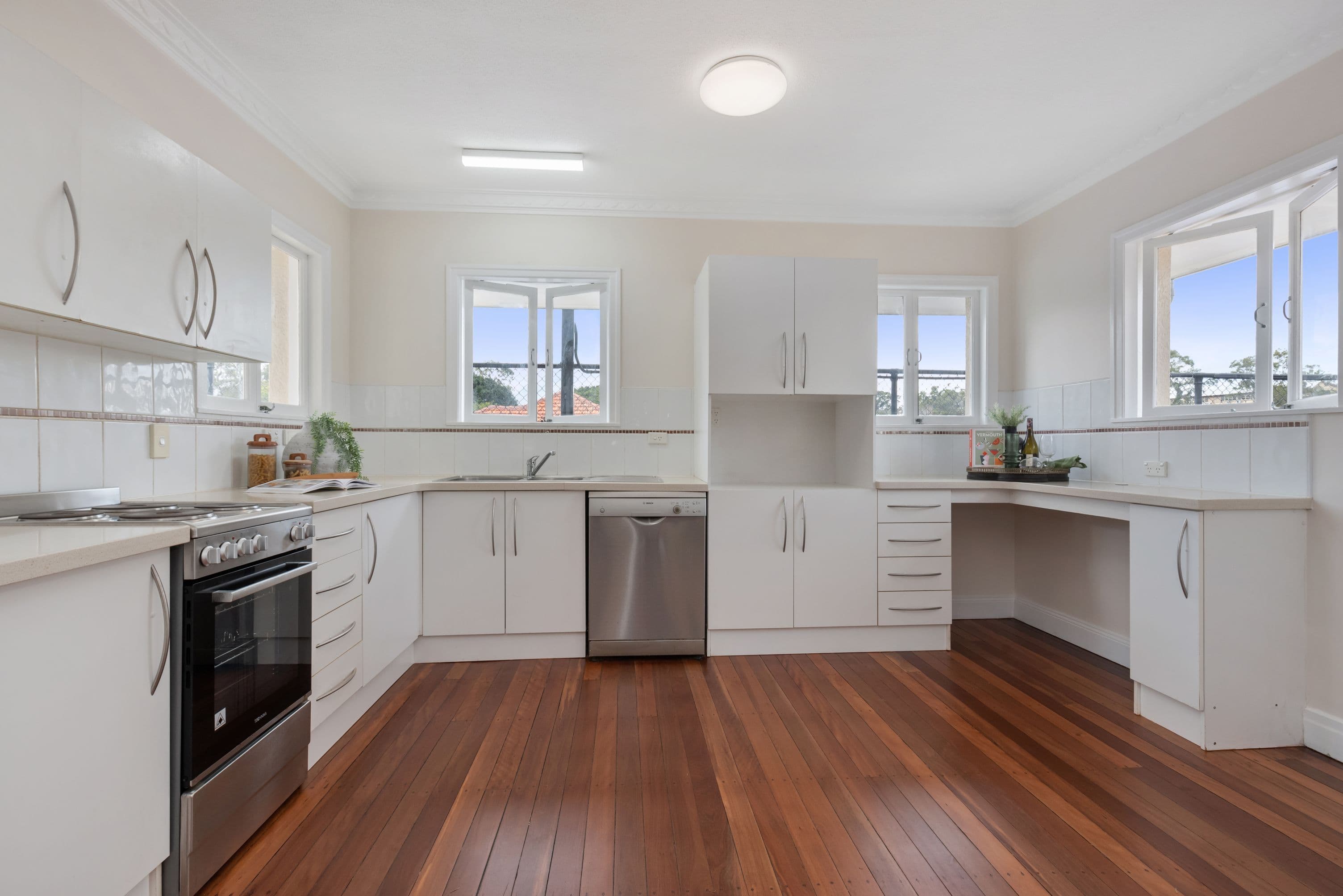 185 Ashgrove Avenue, Ashgrove QLD 4060, Ashgrove - Thumbnail 2