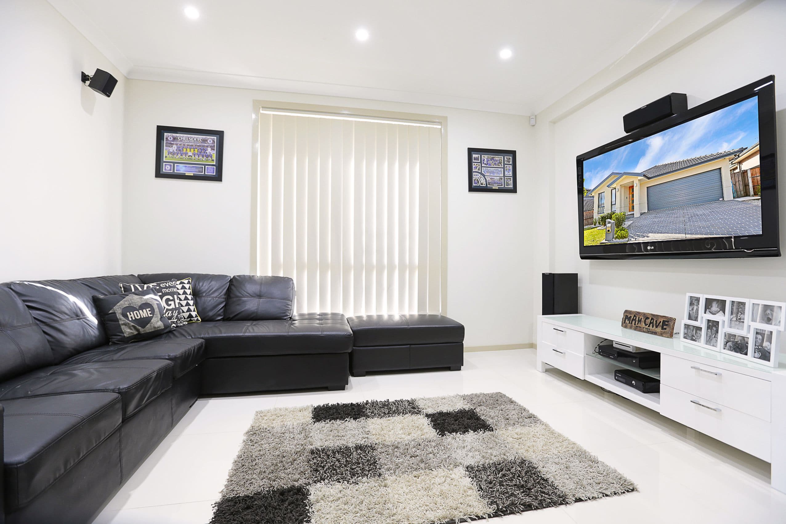 12 Braeburn Street, Caddens - Thumbnail 2
