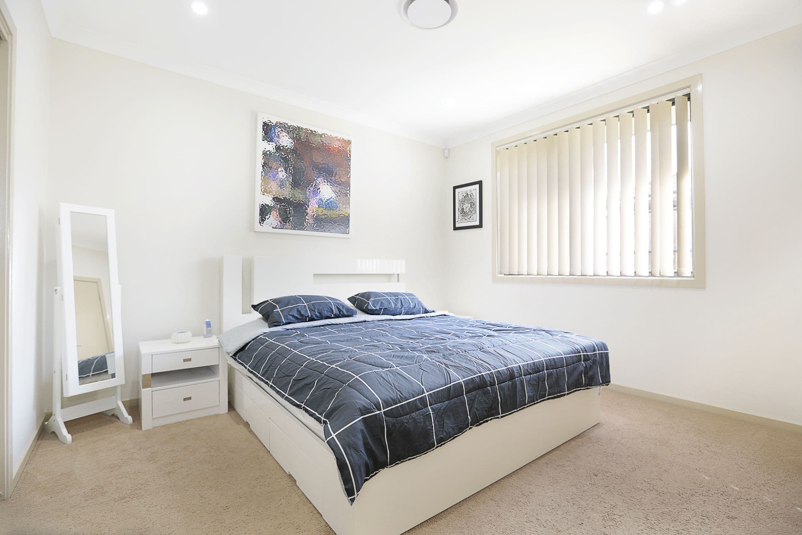 12 Braeburn Street, Caddens - Thumbnail 7
