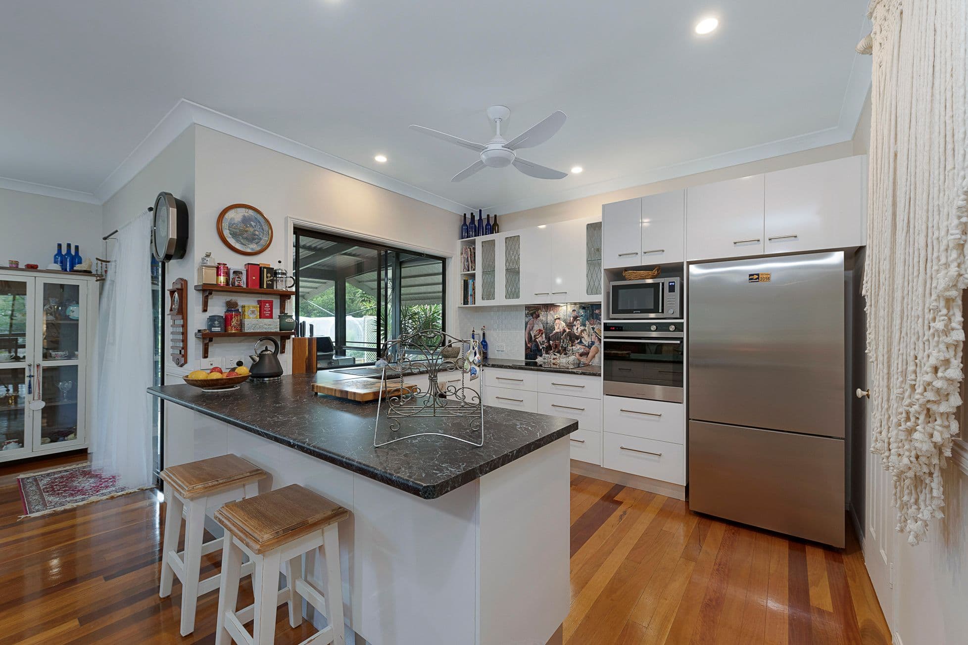 296 Sylvan Drive, Moore Park Beach QLD 4670, Moore Park Beach - Thumbnail 7