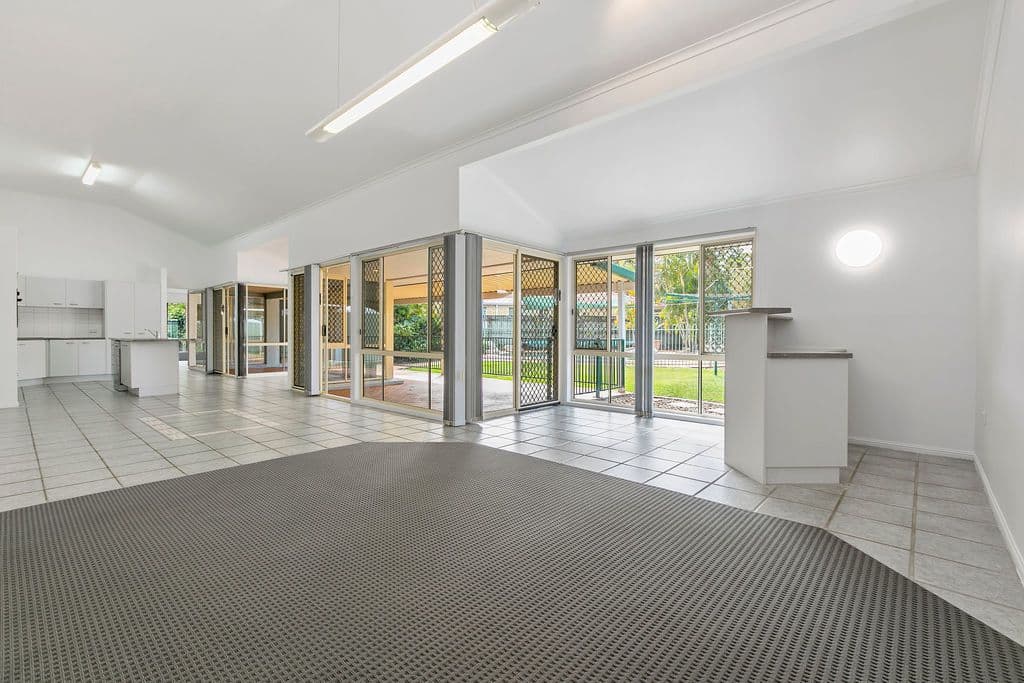 9 Chotai Place, Coopers Plains QLD 4108, Coopers Plains - Thumbnail 2