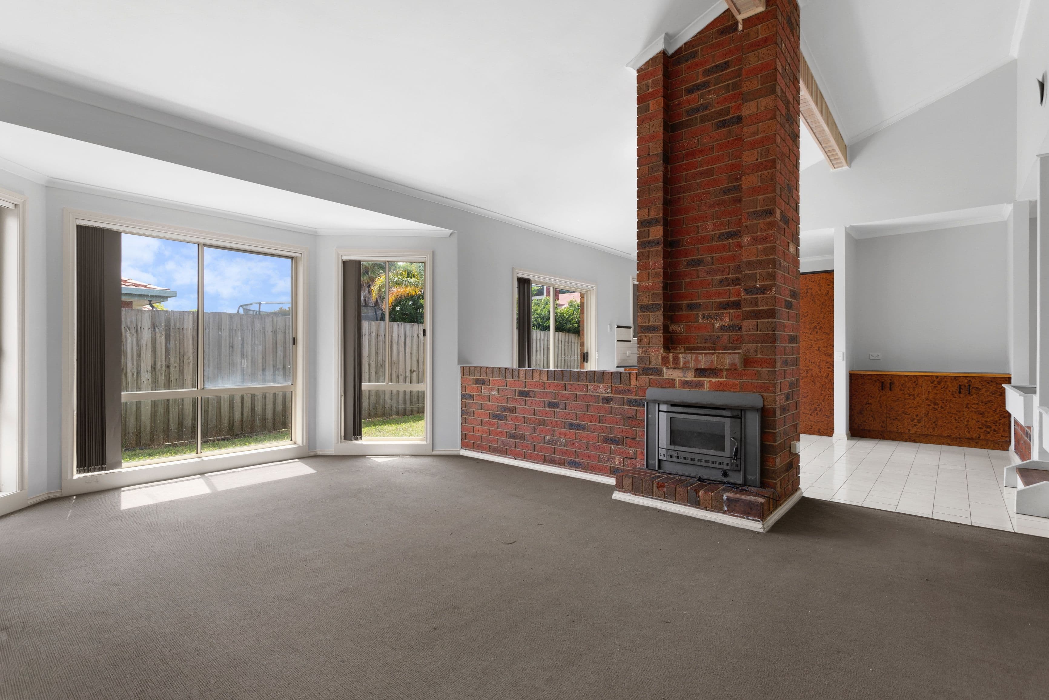 11 Pivot Place, Mill Park VIC 3082, Mill Park - Thumbnail 2