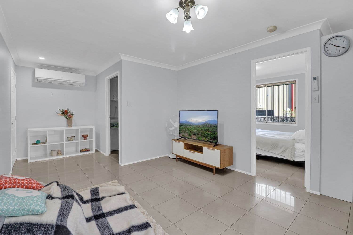 27 Tanzanite Street, Quakers Hill NSW 2763, Quakers Hill - Thumbnail 7