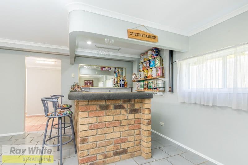 10 Calala Drive, STRATHPINE QLD 4500, Strathpine - Thumbnail 3