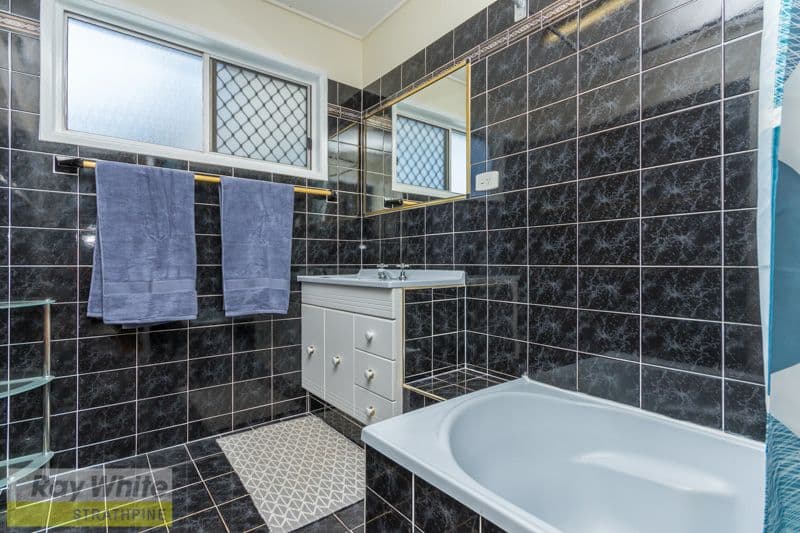 10 Calala Drive, STRATHPINE QLD 4500, Strathpine - Thumbnail 6