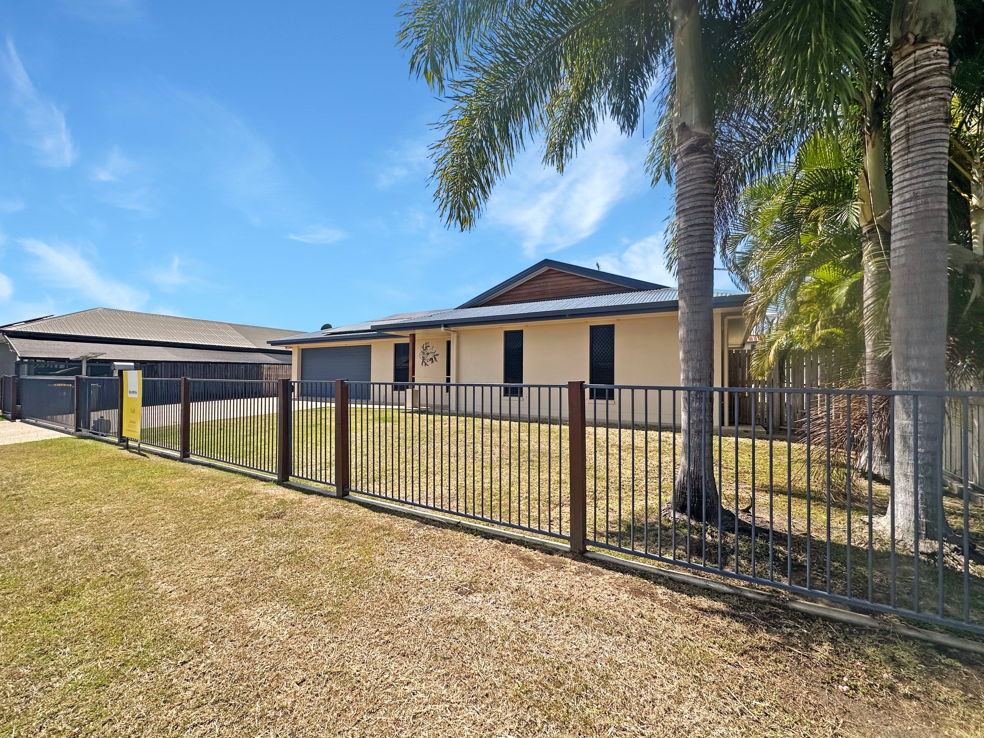 42 Pacific Avenue, Sarina QLD 4737, Sarina - Thumbnail 2
