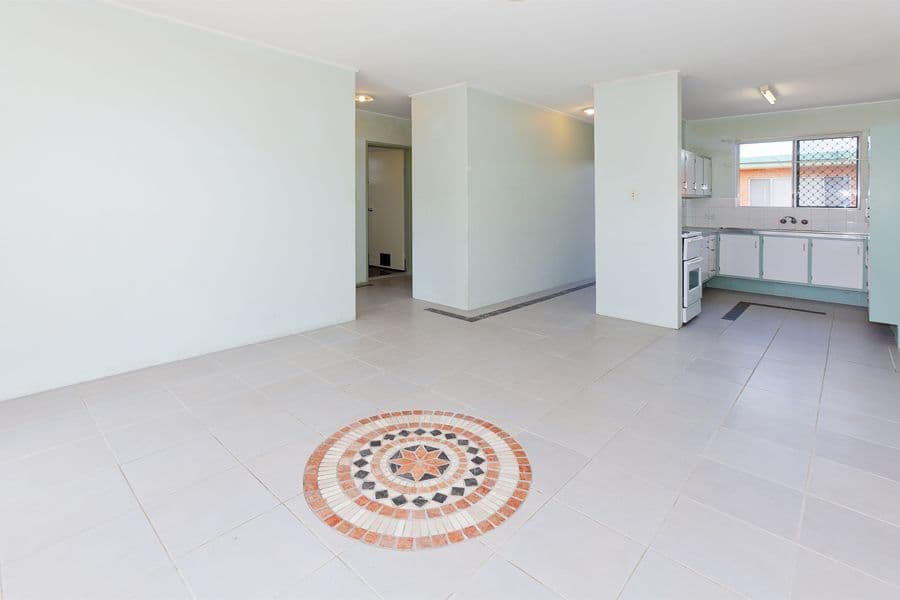 67 Thomas Street, GREENSLOPES QLD 4120, Greenslopes - Thumbnail 2