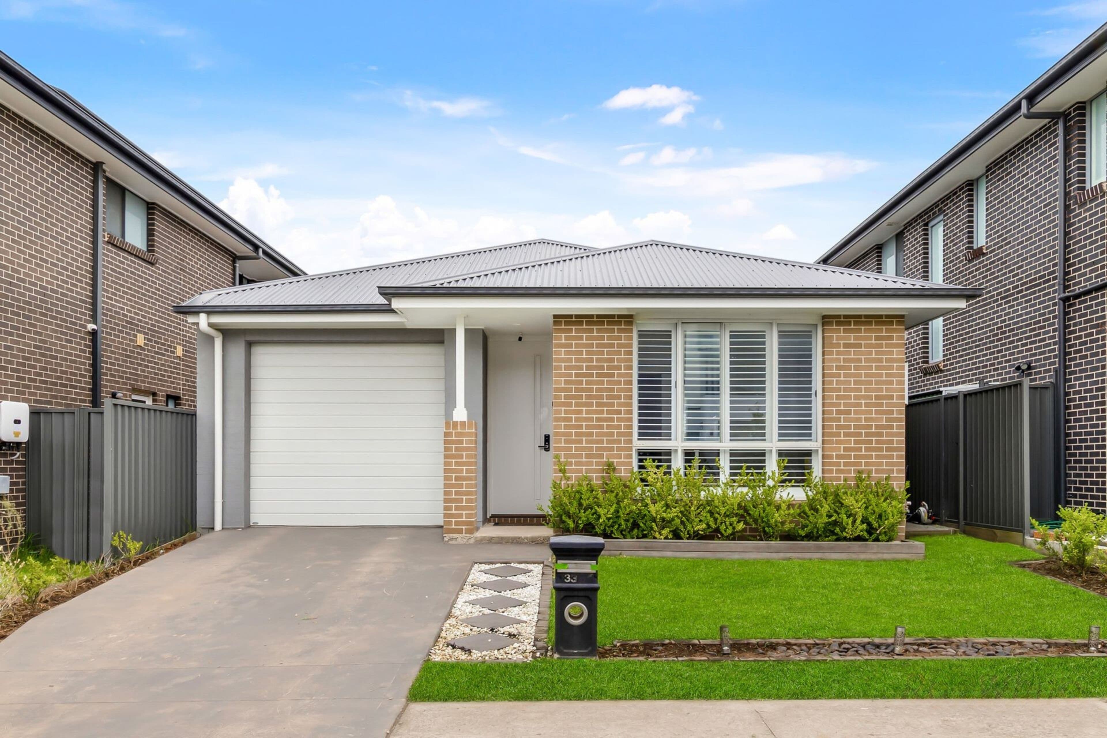 33 Hornet Street (Nirimba Fields), Schofields NSW 2762, Schofields - Thumbnail 2