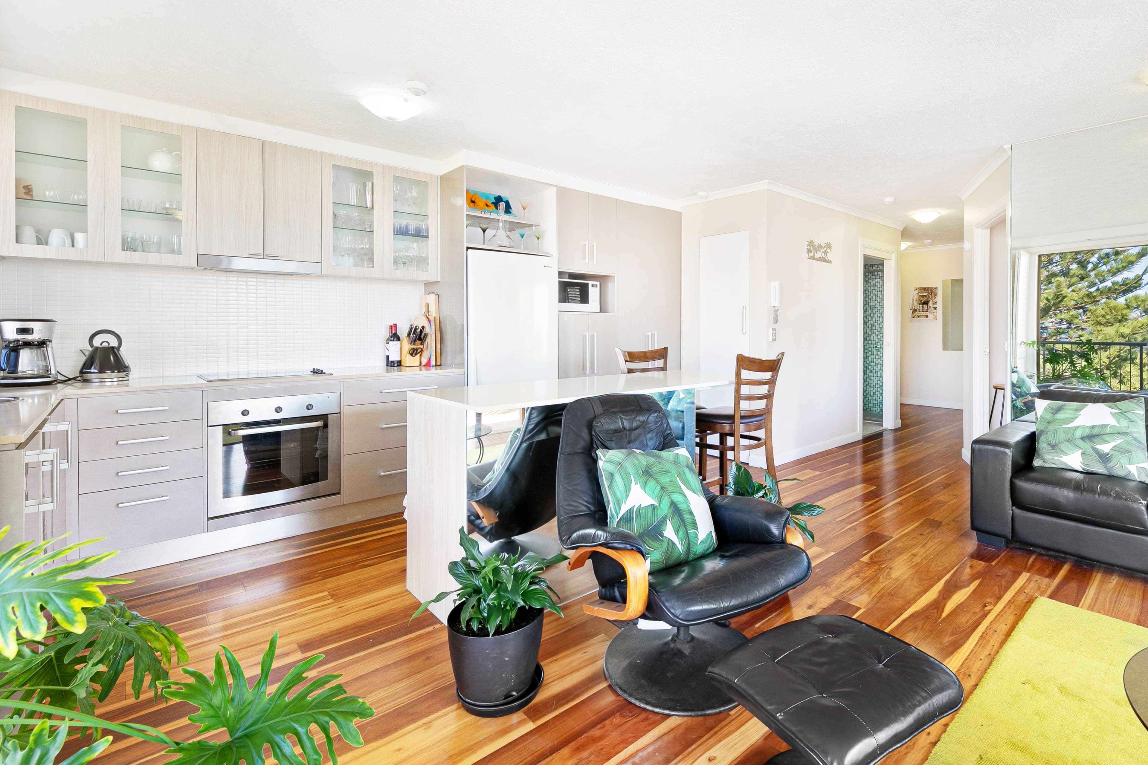 23 The Grove 22 Armrick Avenue, Broadbeach QLD 4218, Broadbeach - Thumbnail 5