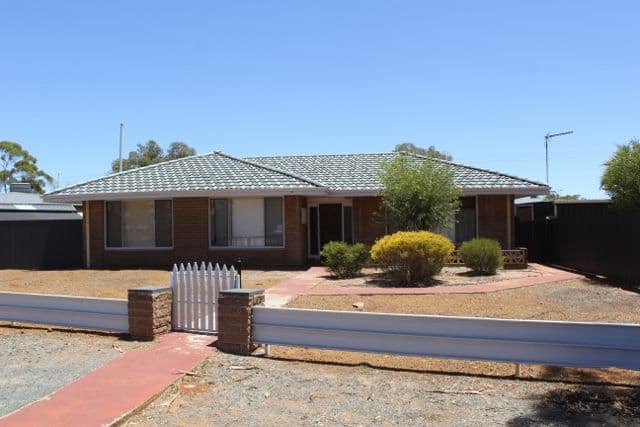 4 Quandong Road, Kambalda West WA 6442, Kambalda West - Image 1