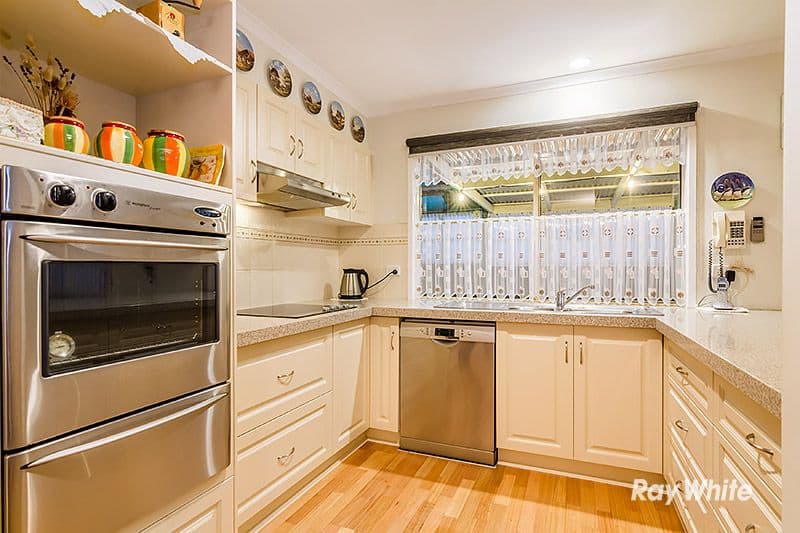 7 Comte Close, Cranbourne West VIC 3977, Cranbourne West - Thumbnail 7