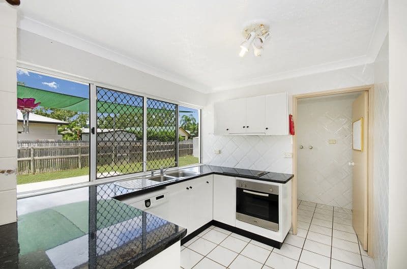 37 Wayne Street, Kelso QLD 4815, Kelso - Thumbnail 4