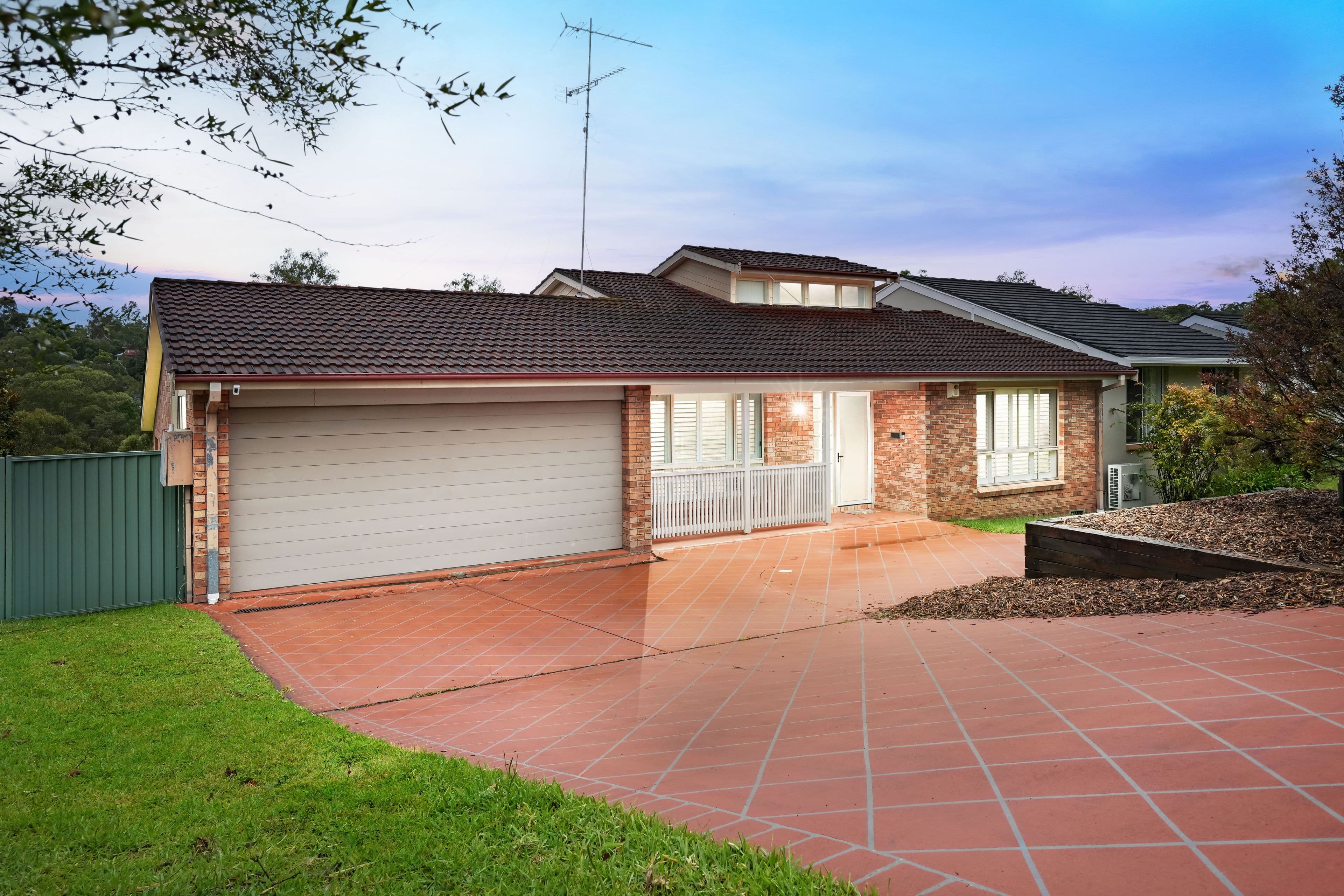 172 Ridgecrop Drive, Castle Hill NSW 2154, Castle Hill - Thumbnail 2