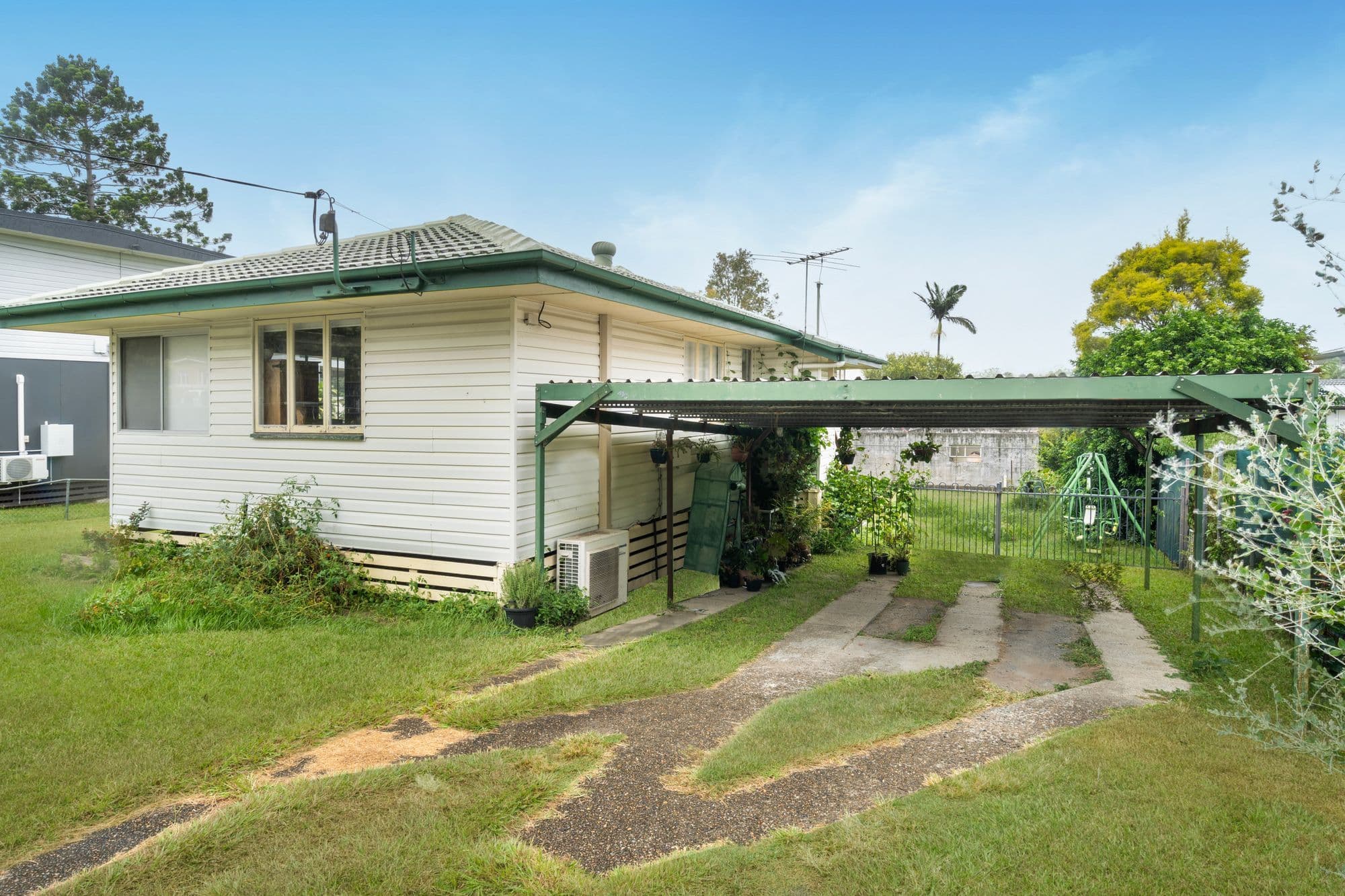 10 Ash Avenue, Woodridge QLD 4114, Woodridge - Thumbnail 2