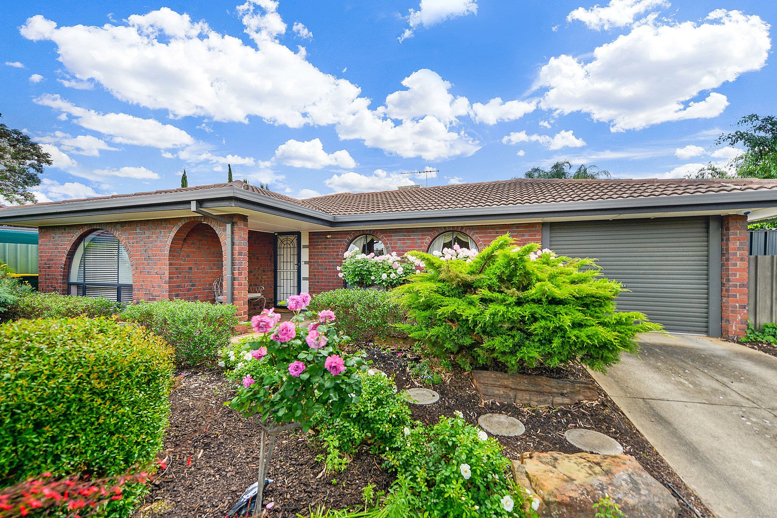 4 Swallow Avenue, Modbury Heights SA 5092, Modbury Heights - Image 1