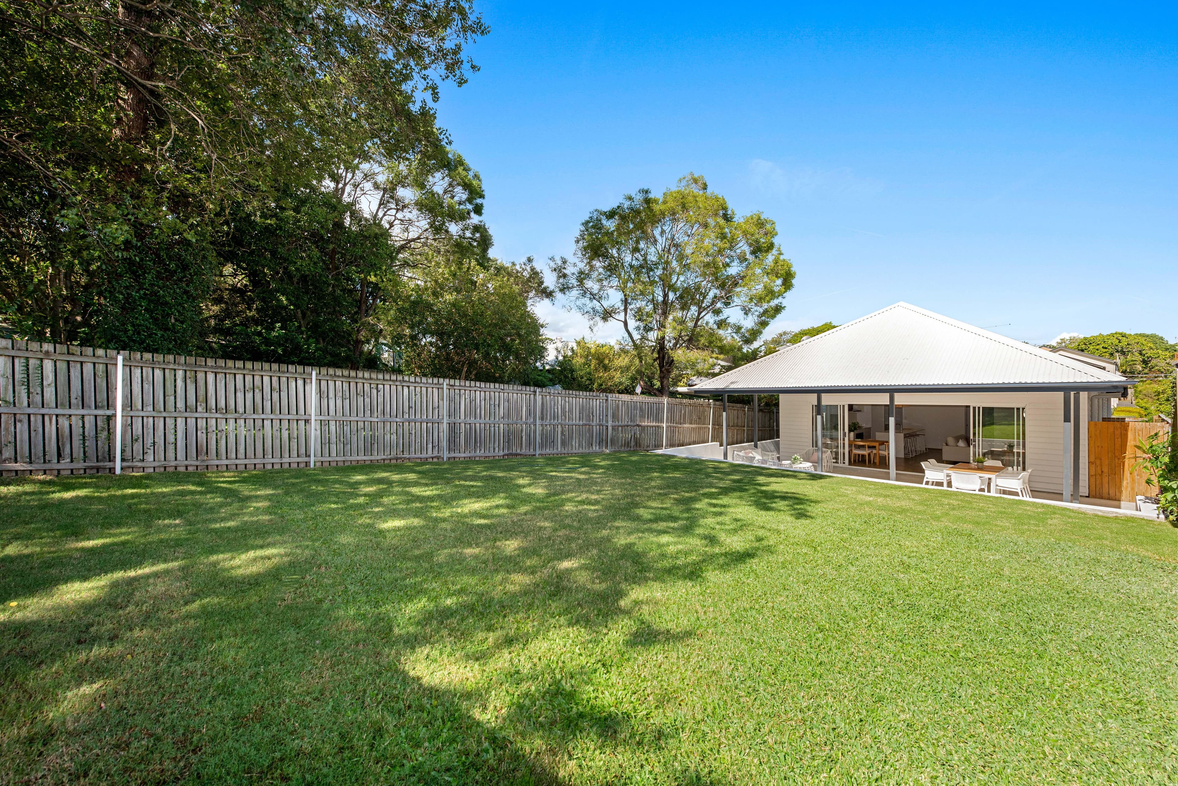 148 Morehead Avenue, Norman Park QLD 4170, Norman Park - Thumbnail 8