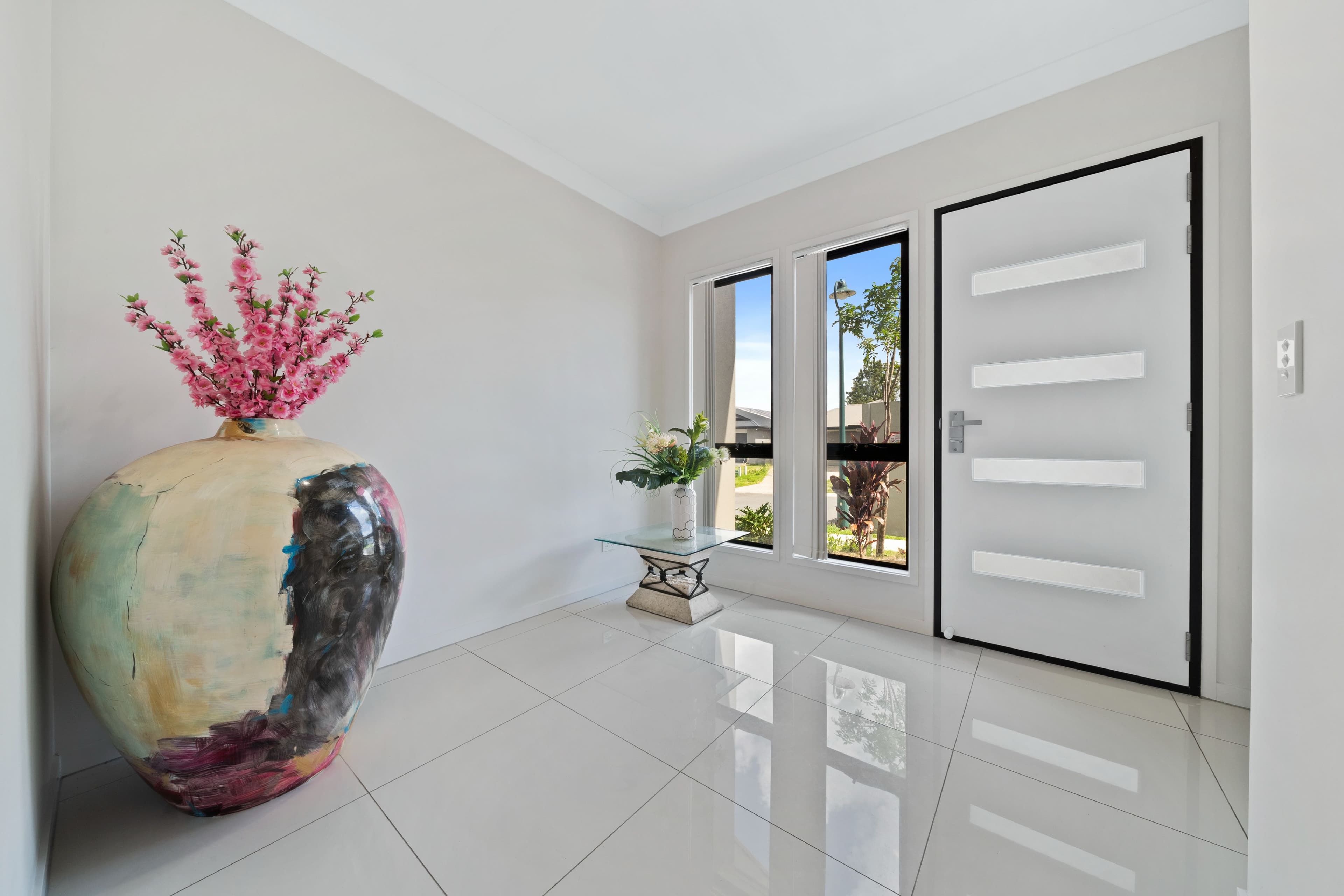 Unit 2/20 Moore Street, Apollo Bay, VIC, Apollo Bay - Thumbnail 2