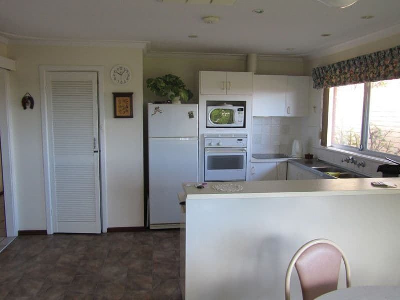 48 Wittenoom Street, WONTHELLA WA 6530, Wonthella - Thumbnail 5
