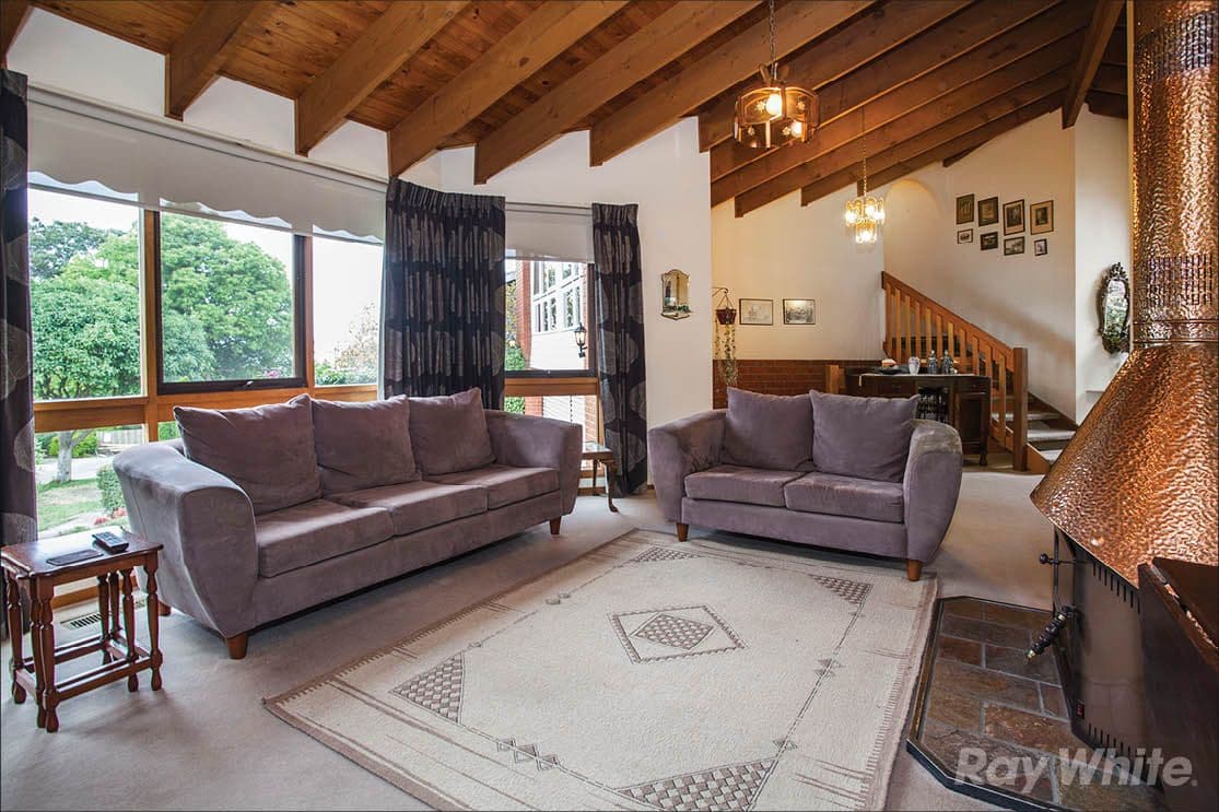 6 Ursula Close, Wheelers Hill VIC 3150, Wheelers Hill - Thumbnail 2