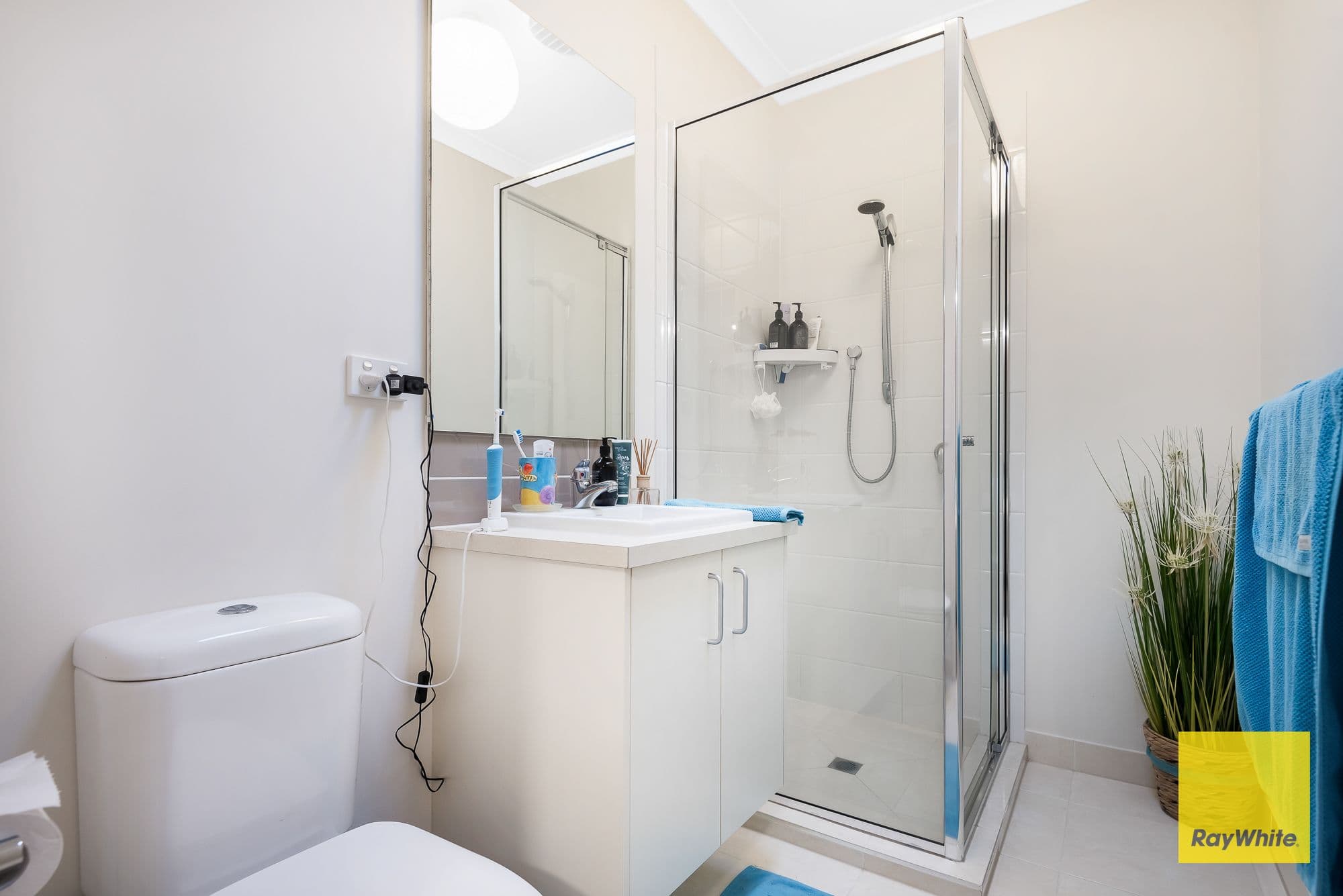 8 Rupert Walk, Truganina VIC 3029, Truganina - Thumbnail 7