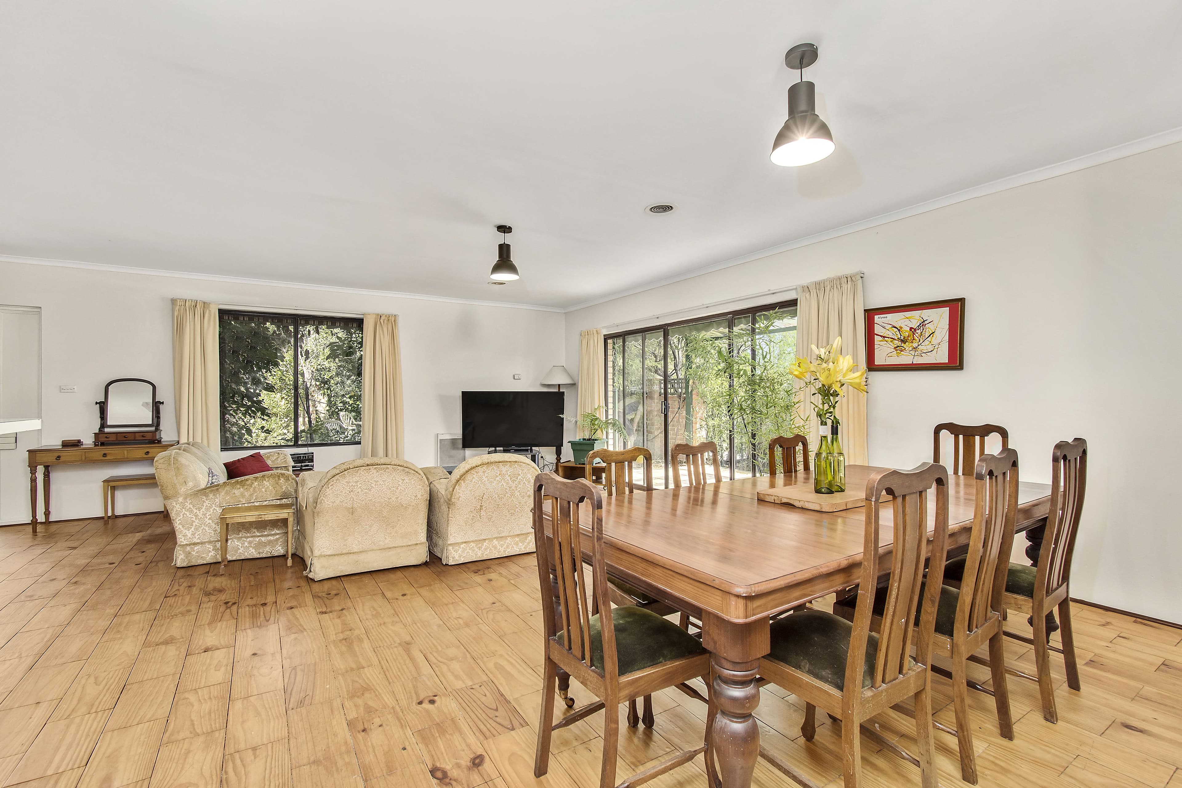 25 Teague Street, Cook ACT 2614, Cook - Image 1