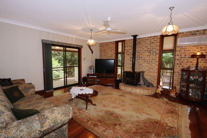16 Eugenia Road, FOREST GLEN QLD 4556, Forest Glen - Thumbnail 4