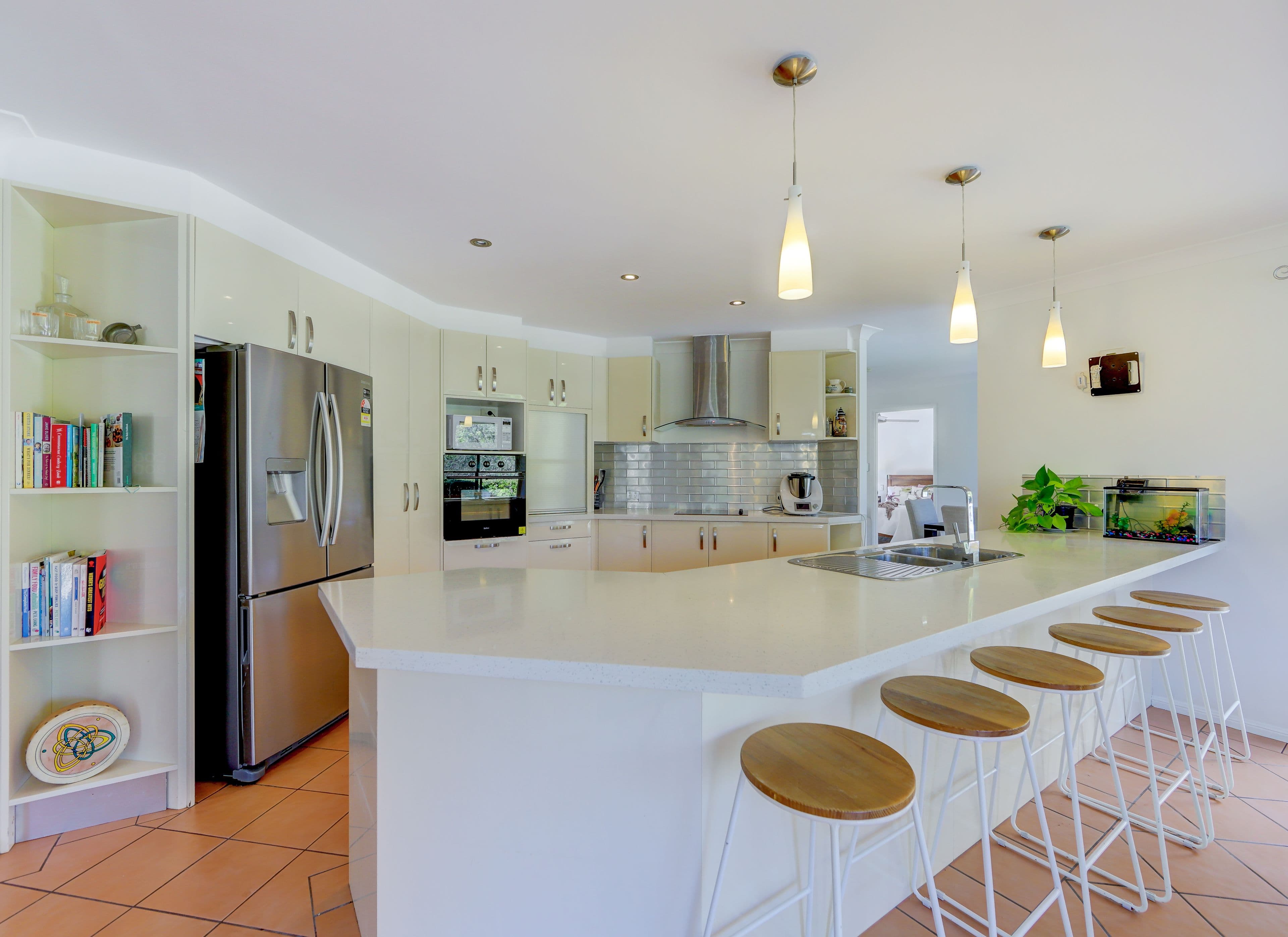 1 Milkbush Court, Bonogin QLD 4213, Bonogin - Thumbnail 7