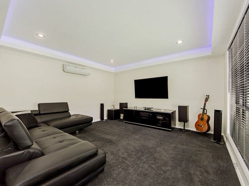 31 Leaver Court, ORMEAU QLD 4208, Ormeau - Thumbnail 3