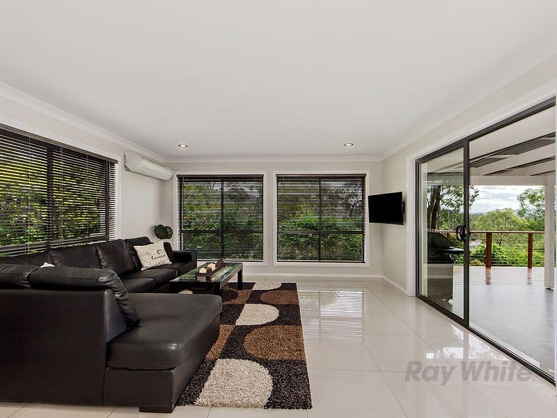 31 Leaver Court, ORMEAU QLD 4208, Ormeau - Thumbnail 5