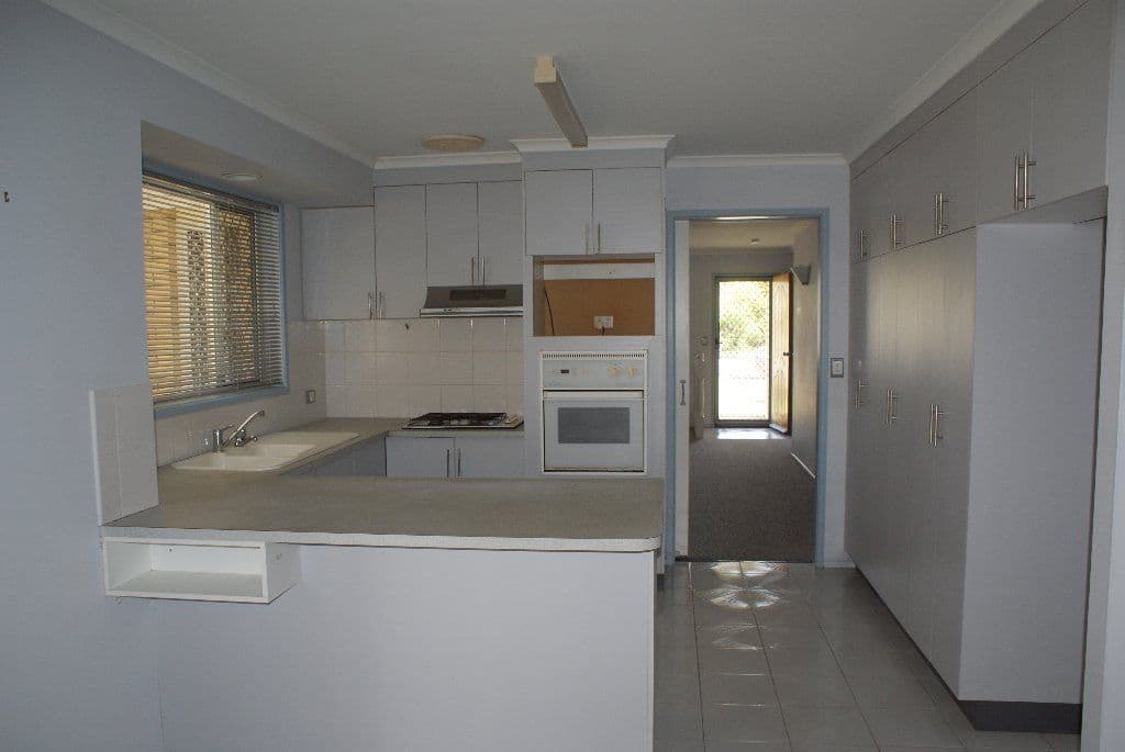34 Clarke Street, BARGARA QLD 4670, Bargara - Thumbnail 3