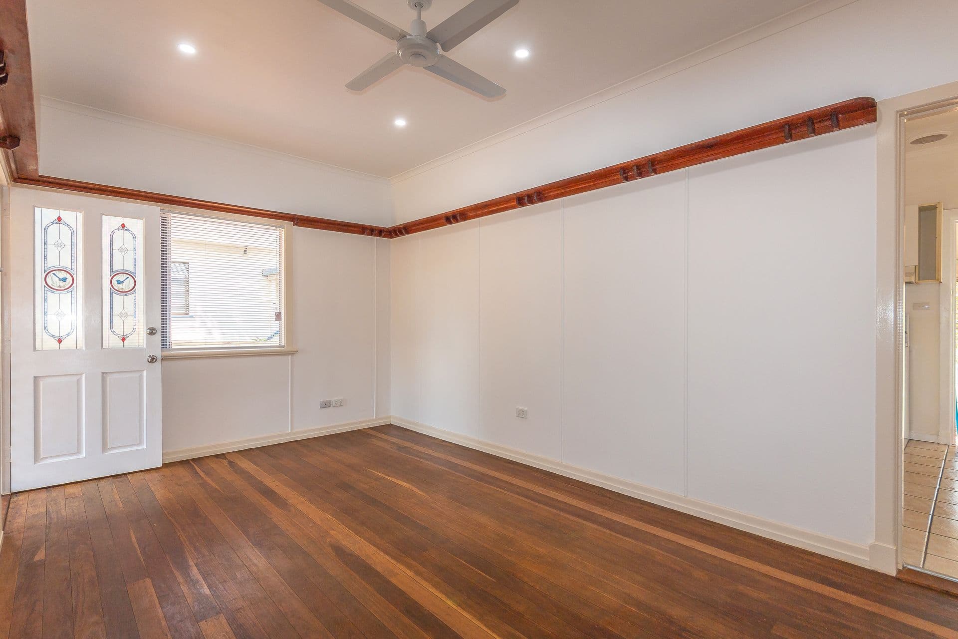 13 Baldwin Street, Redcliffe QLD 4020, Redcliffe - Thumbnail 2