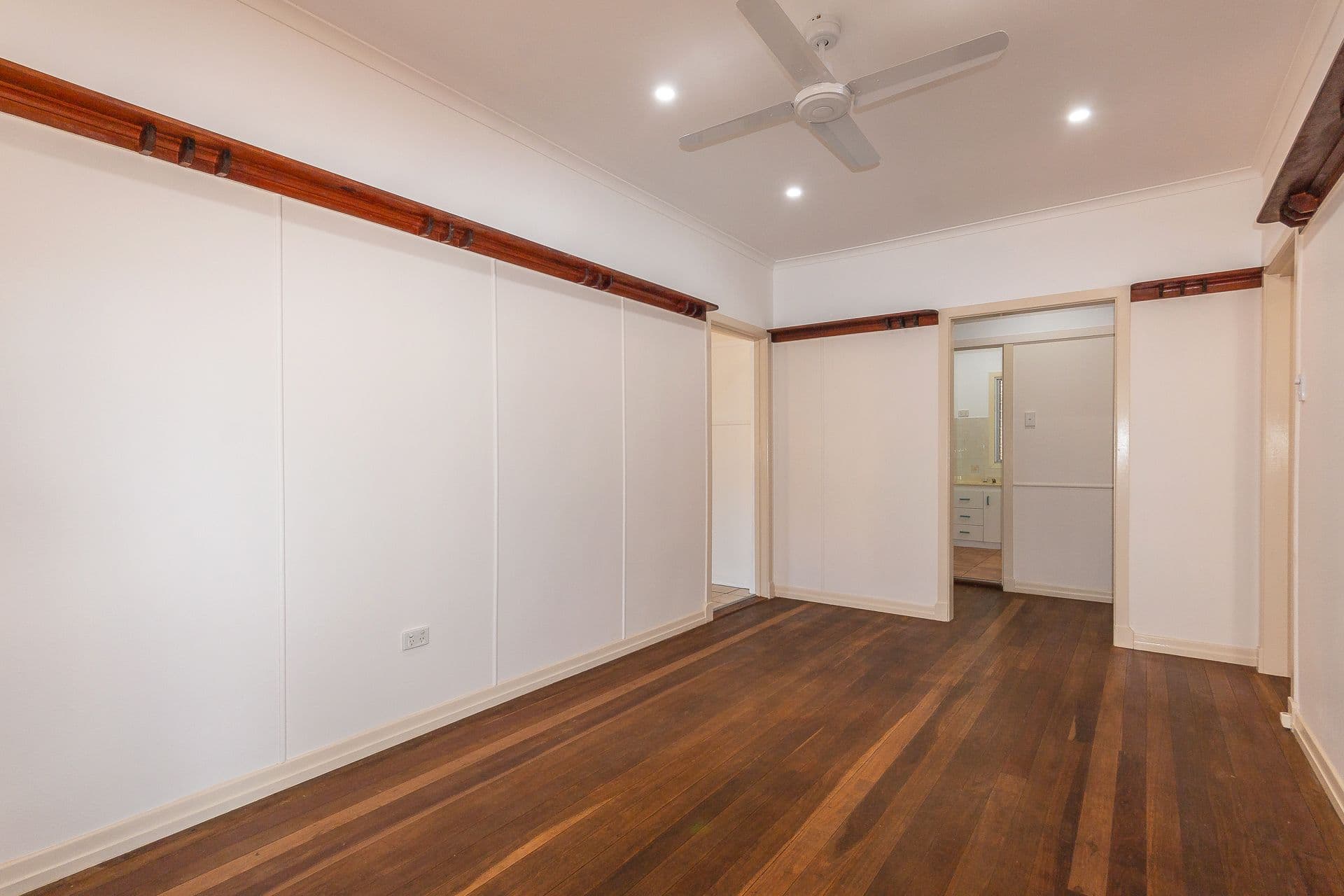 13 Baldwin Street, Redcliffe QLD 4020, Redcliffe - Thumbnail 3