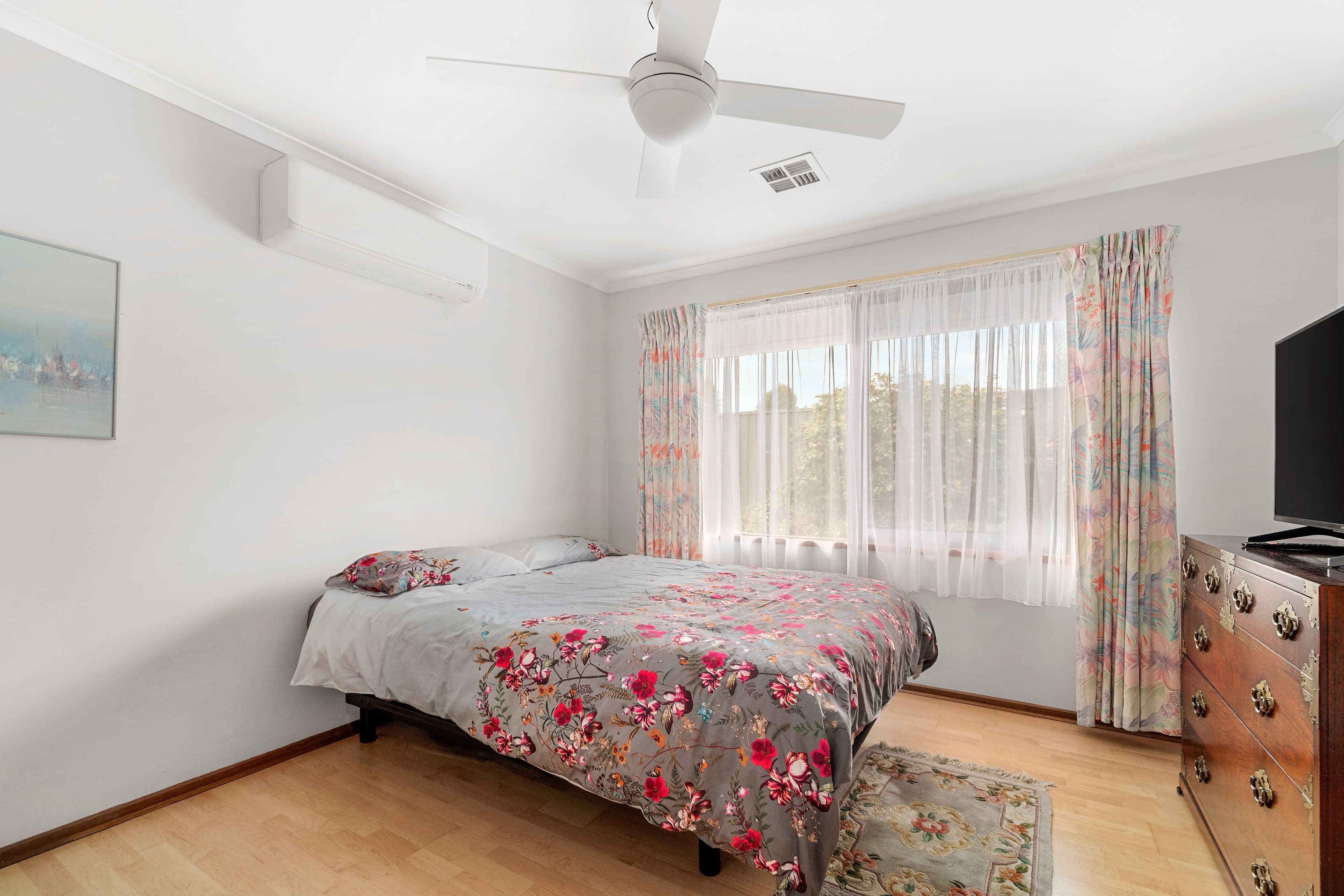 12 Golf Links Drive, Mill Park VIC 3082, Mill Park - Thumbnail 6