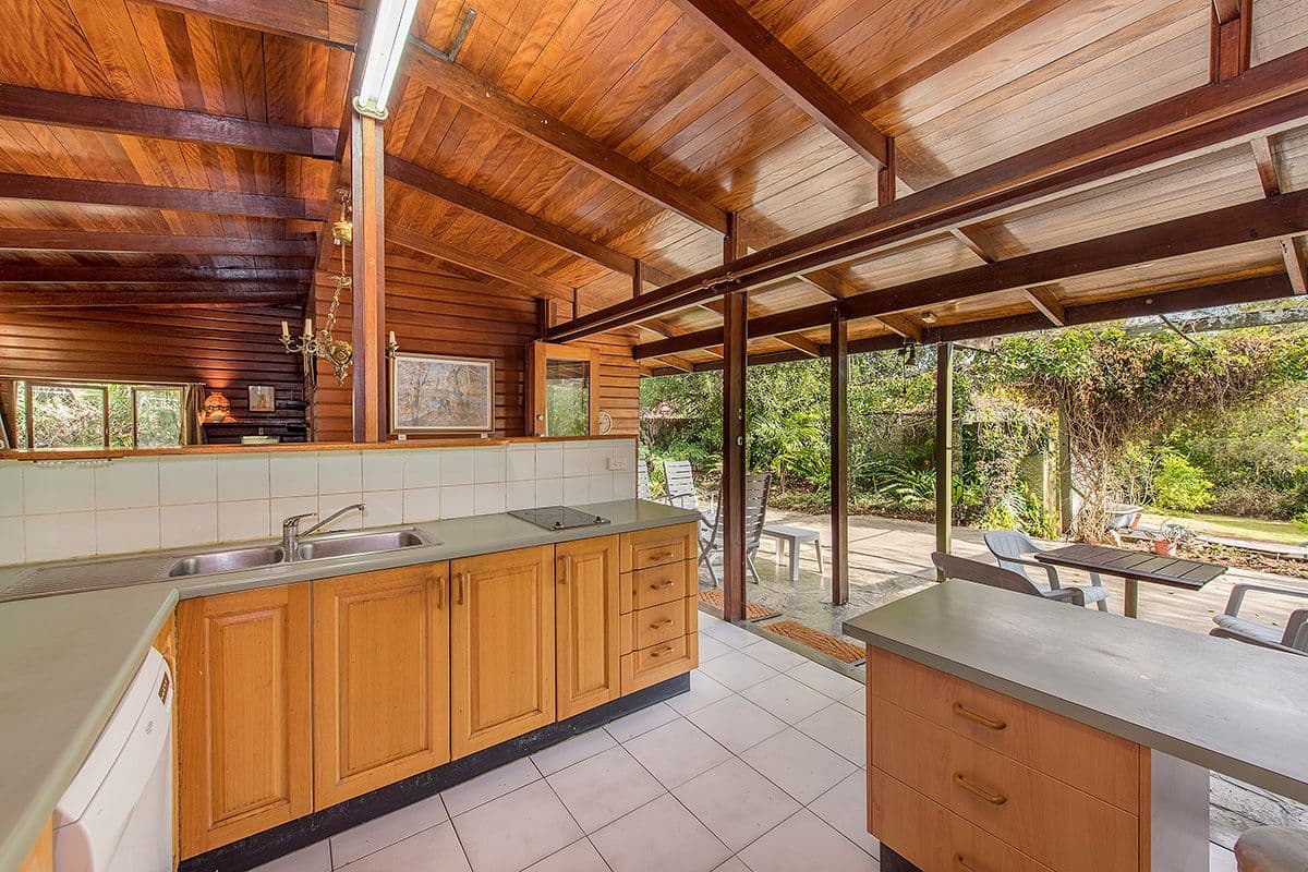 8 Bernecker Street, Carina QLD 4152, Carina - Image 1