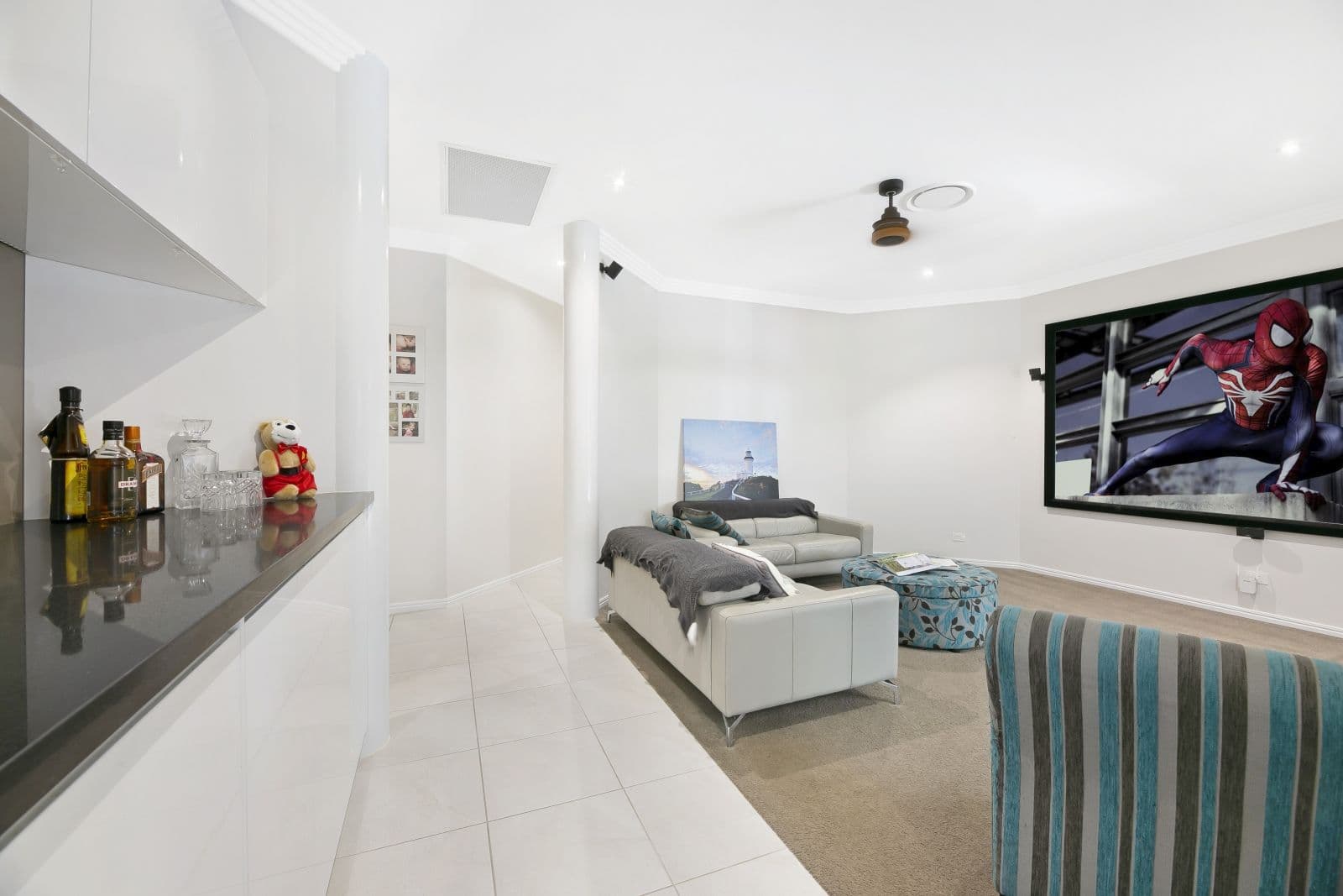 6 Strathford Court, Parkwood QLD 4214, Parkwood - Thumbnail 4