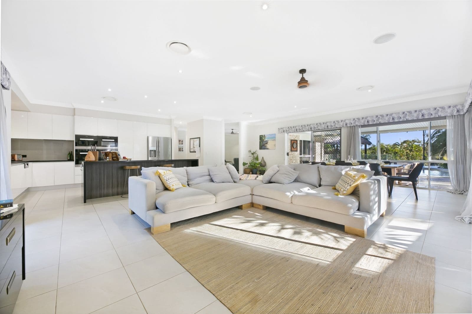 6 Strathford Court, Parkwood QLD 4214, Parkwood - Thumbnail 7