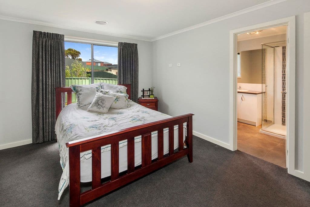 115 Ryan Street, Brown Hill VIC 3350, Brown Hill - Thumbnail 7