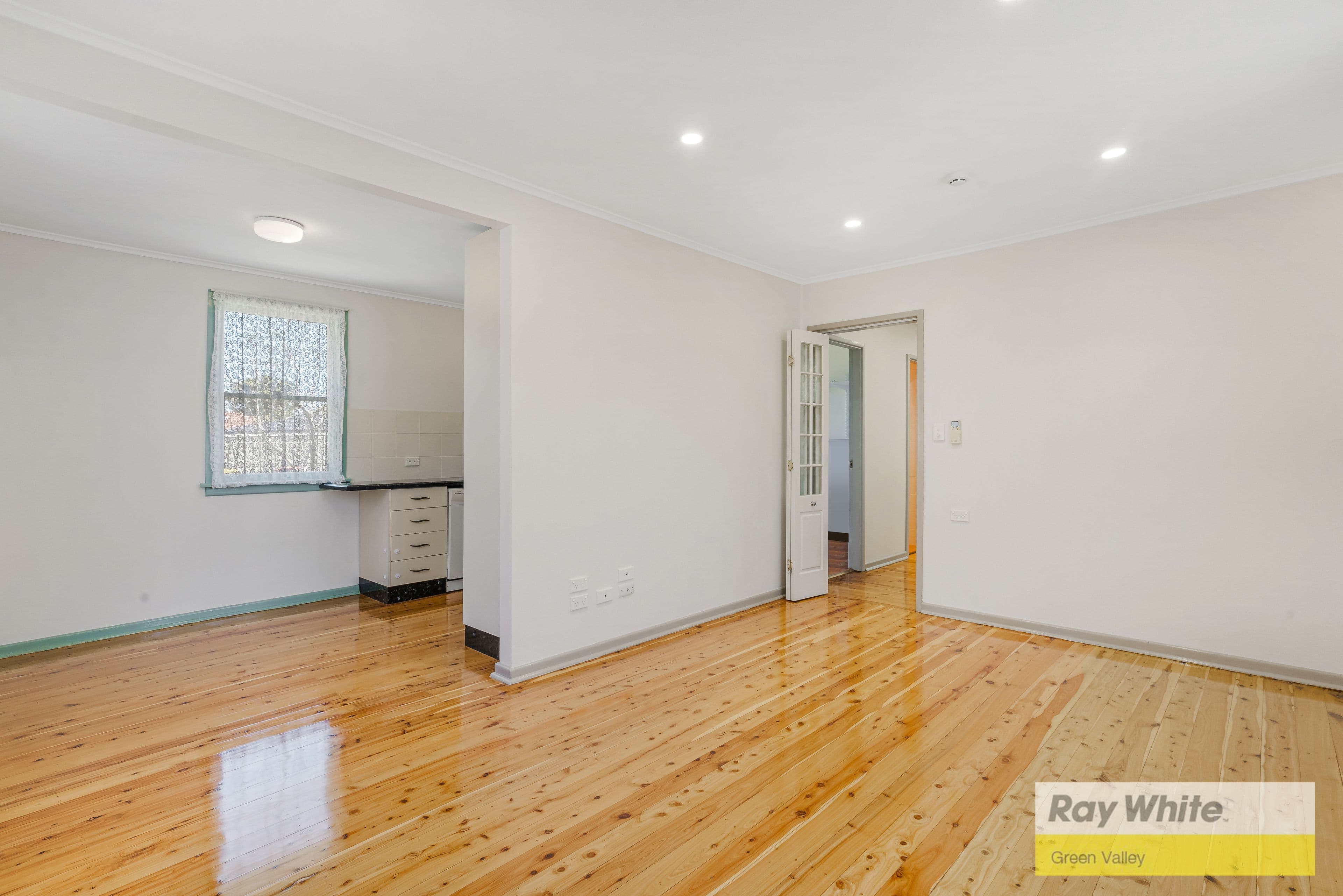 105 Willan Drive, Cartwright NSW 2168, Cartwright - Thumbnail 3