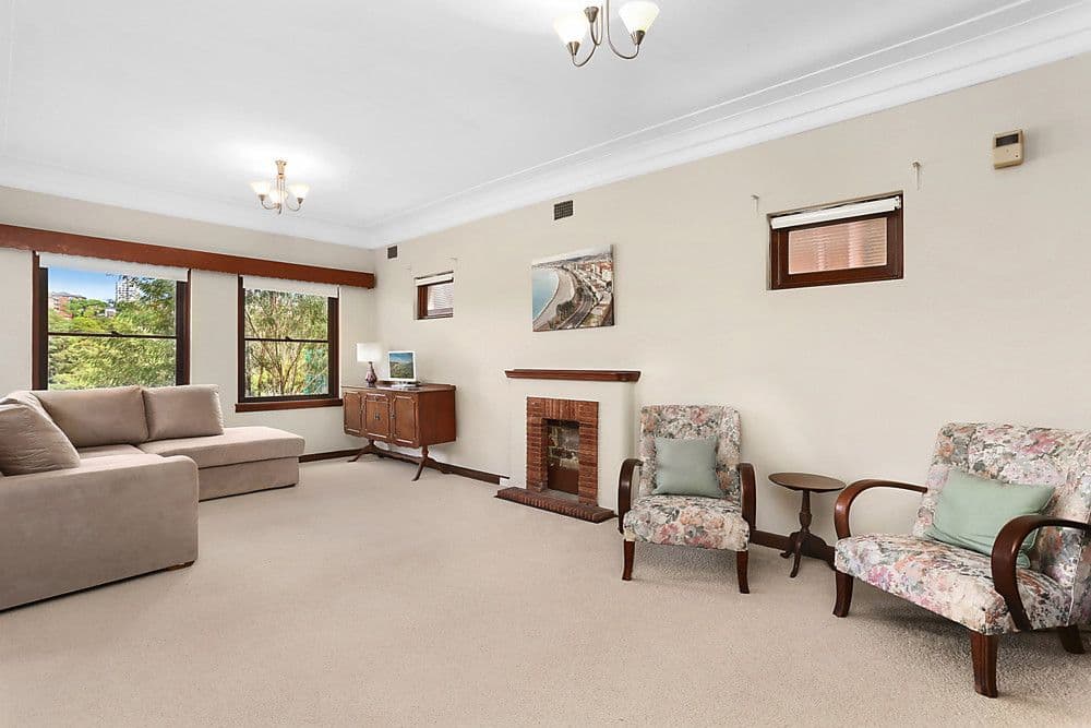 7 Churchill Crescent, Cammeray - Thumbnail 2