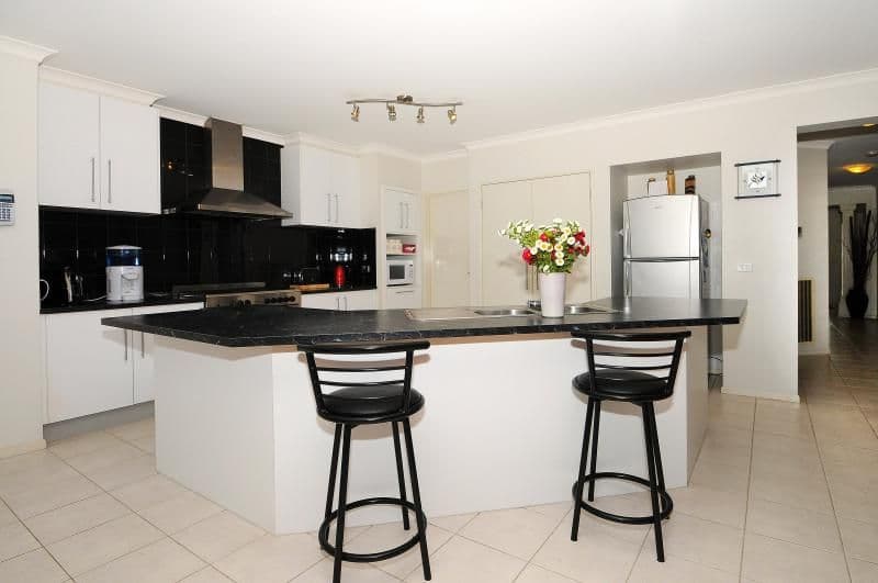 42 Chardonnay Drive, Skye VIC 3977, Skye - Thumbnail 4