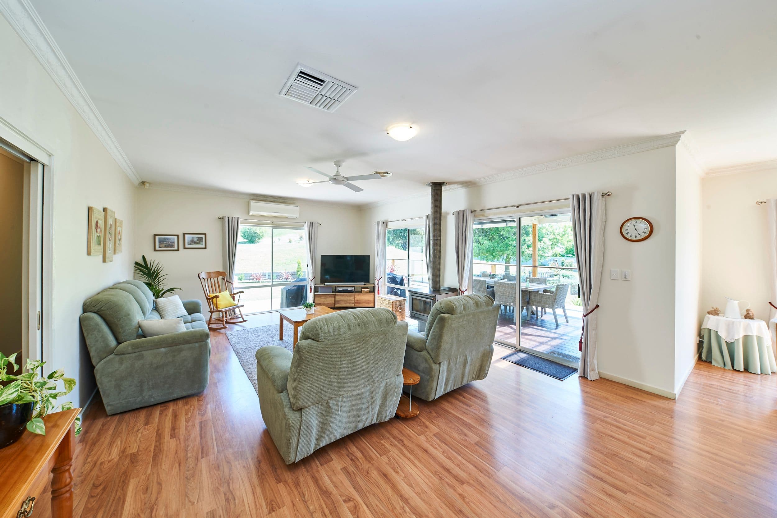 10 Pink Cliffs Road, Heathcote VIC 3523, Heathcote - Thumbnail 2