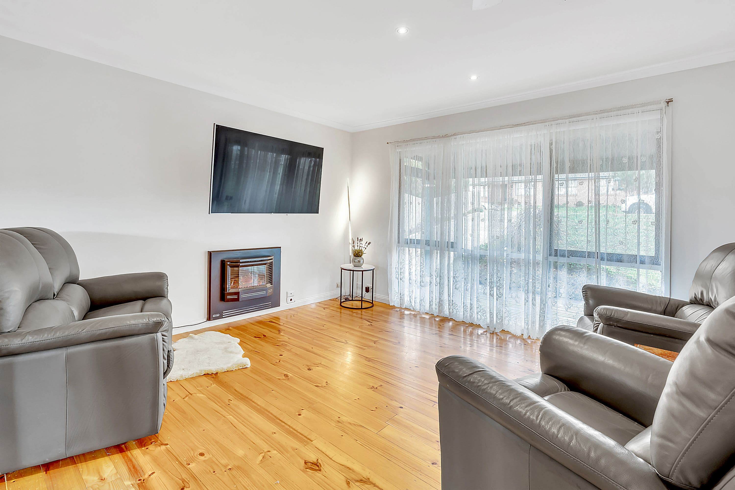 26 Axminster Drive, Craigieburn VIC 3064, Craigieburn - Thumbnail 5
