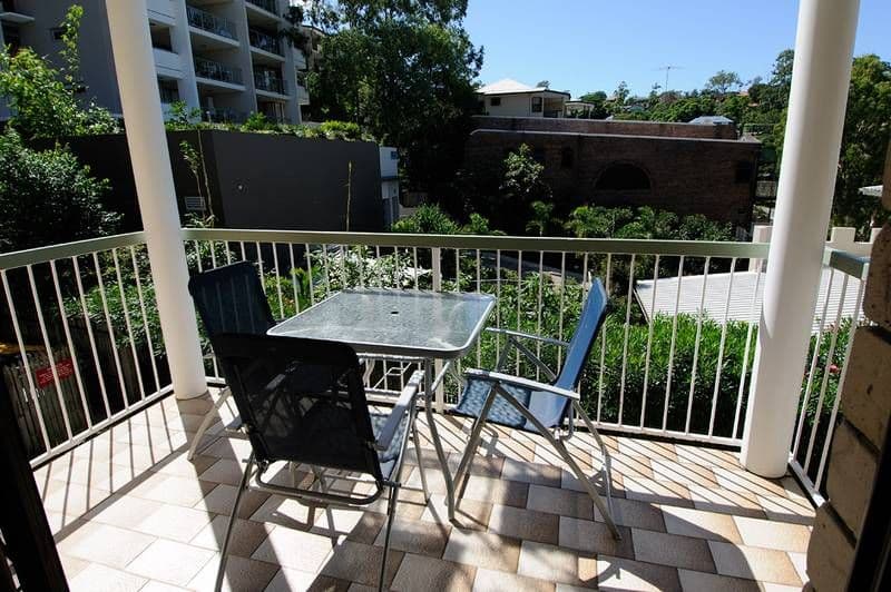 14 Paradise Street, HIGHGATE HILL QLD 4101, Highgate Hill - Thumbnail 7