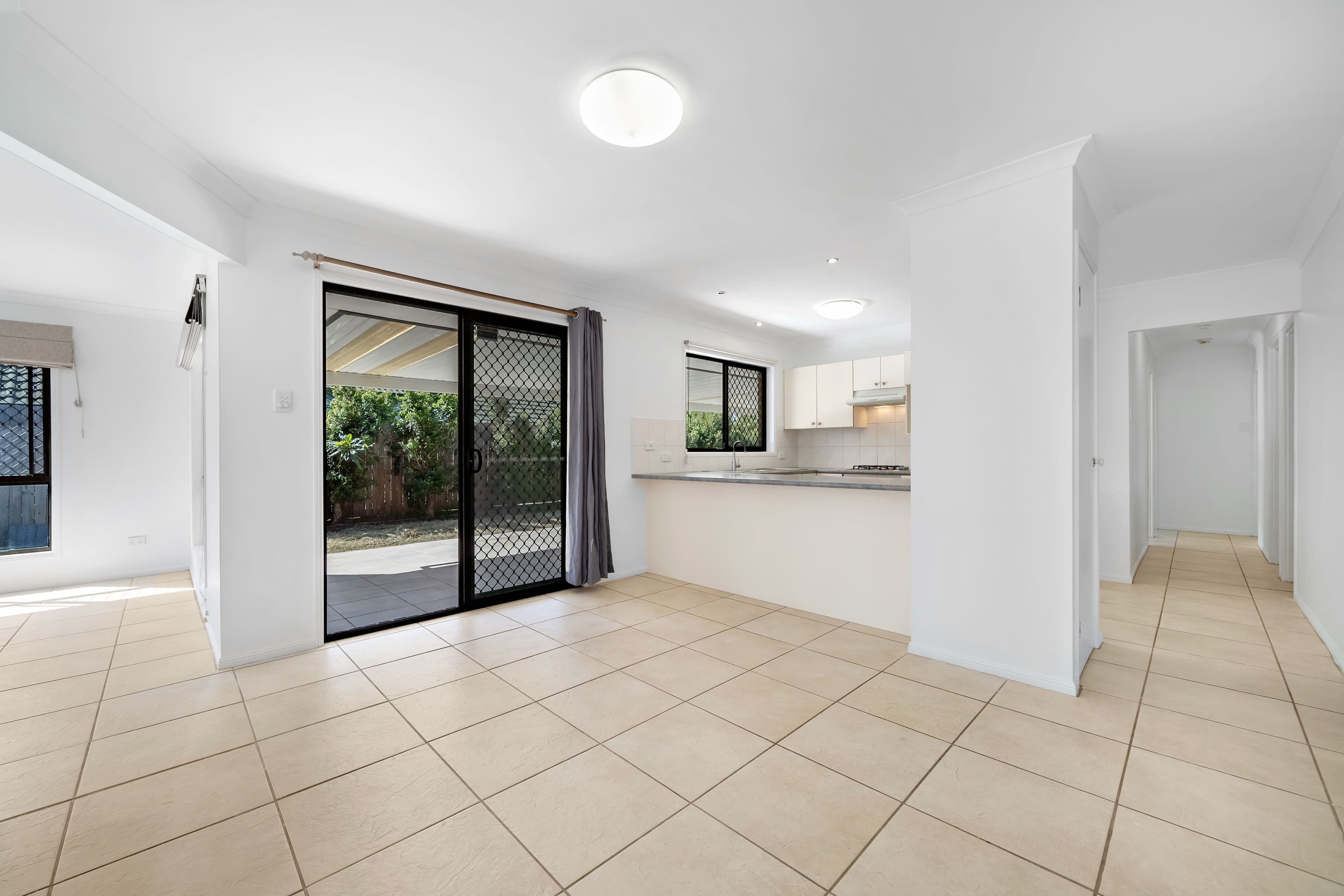 25 Tibrogargan Close, Loganholme QLD 4129, Loganholme - Thumbnail 6