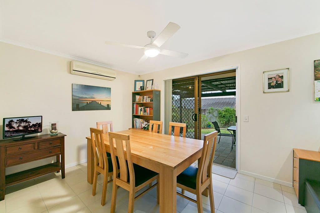 18 Barradine Crescent, Helensvale QLD 4212, Helensvale - Thumbnail 4
